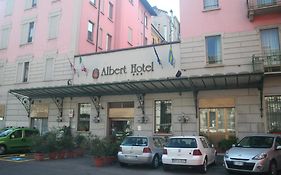 Albert Hotel